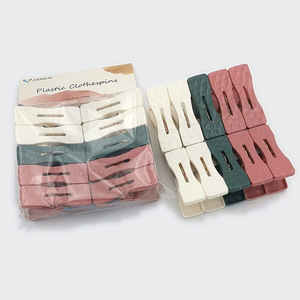 Paquete de 10 Pinzas de Plástico para Ropa, Multifuncionales, Resistentes al Viento, para Secar Ropa - Product Image 3