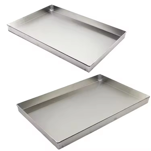 Carré en acier inoxydable <span class=keywords><strong>de</strong></span> haute qualité avec trous <span class=keywords><strong>Plaque</strong></span> <span class=keywords><strong>de</strong></span> <span class=keywords><strong>cuisson</strong></span> à <span class=keywords><strong>angle</strong></span> droit pour four, vidange <span class=keywords><strong>de</strong></span> l'eau - Product Image 1