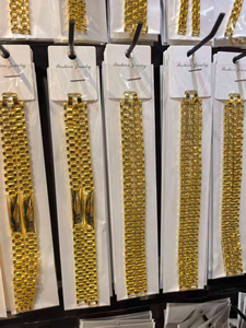 Pulsera de Cadena y Eslabones de Latón Dorado Estilo Dubái, Impermeable y Moderna, 19 cm de Largo, Joyería Minimalista Árabe Saudí en Oro Amarillo - Product Image 4