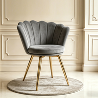 Chaise coquille en velours de luxe moderne haut de gamme avec pieds en métal doré pour chambre à coucher, salon, salle de maquillage
