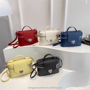 Borsa da donna con bracciale all'<span class=keywords><strong>uncinetto</strong></span> Casual con cinturino lavorato a maglia nuova borsa a <span class=keywords><strong>tracolla</strong></span> con Design in Jacquard - Product Image 6