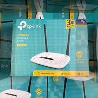 Extensor de Rango Wi-Fi de 300 Mbps, Versión en Inglés, 802.11n/b/g, Marca TP-Link, Modelo TL-WR841N 841N, Router Inalámbrico