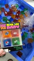 Jouet sensoriel anti-stress NeeDoh Nice Ice Baby Super Solid Squish en forme de mini cube à presser pour enfants et adultes - Édition Noël