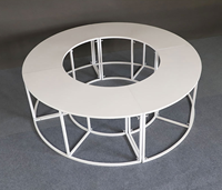 Table de présentation en métal courbé multi-combinaisons, en forme de S, ronde, à disposition irrégulière, pour buffet de desserts de mariage, idéale pour la location.