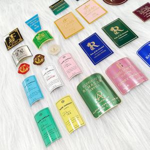 Étiquettes de luxe personnalisées en aluminium gaufré pour flacons de parfum, cosmétiques, shampooing et blush - Product Image 5