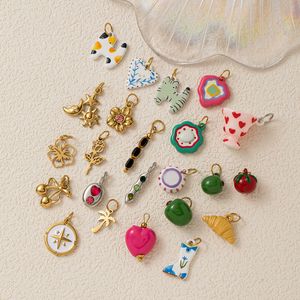 Nuevo Colgante de Estrella y Nube Hecho a Mano Manna, Dijes de Acero Inoxidable con Esmalte Pintado de Dibujos Animados en Oro de 18K, No se Desvanecen - Product Image 2