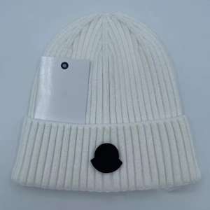 Модная зимняя шапка унисекс в Корейском стиле 100% шерстяная вязаная шерстяная шапка с вертикальными полосками Повседневная теплая холодная повязка на голову - Product Image 3