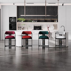 Taburetes de Bar Estilo Europeo Moderno, Cuero de Primera Calidad, Madera de Fresno, Artesanía Premium, Sillas de Bar de Cocina de Lujo, Duraderas SOAN - Product Image 1