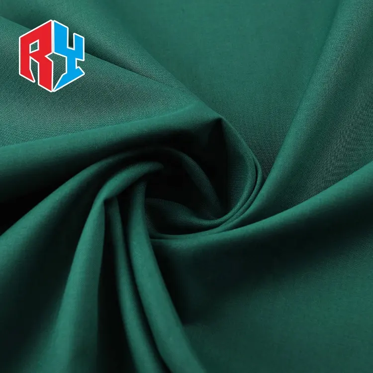 최신 도매 중국 공급 업체 저렴한 가격 고품질 맞춤형 아랍어 thobe plain fabric 100 spun polyester for clothes