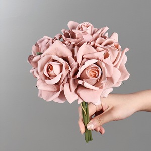 Bouquet de roses artificielles Meng Jie en soie, toucher réel, fleurs de mariage - Product Image 3