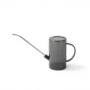 Arrosoir transparent 1L avec long bec pour l'entretien des plantes d'intérieur et d'extérieur - Product Image 3