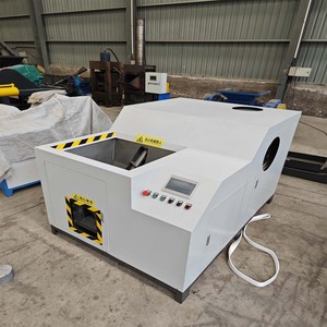 Presse hydraulique compacte haute capacité en métal avec PLC et moteur pour le compactage de ferraille d'aluminium, haute productivité, 380V, modèle unique - Product Image 3