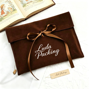 Pochette de luxe en velours doux avec rabat et ruban en satin, logo personnalisé imprimé, pochette en microfibre suédée pour bijoux, cadeaux, livres et rangement - Product Image 5
