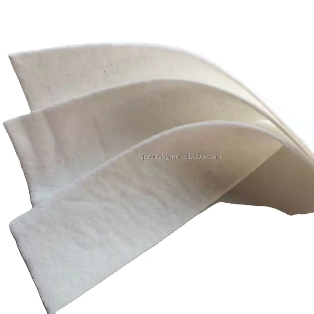 Lote de papel airlaid para fabricación de compresas sanitarias, material sin procesar