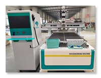 Máquina CNC ATC para Tallado, Corte, Perforación y Fresado de Puertas de Gabinete, Producción de Muebles con Paneles Personalizados, Equipo para Trabajar la Madera
