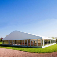 500-800 personnes luxe mariage événement tente coupe-vent énorme cadre en aluminium église tente blanc clair PVC désherbage tente fête de mariage