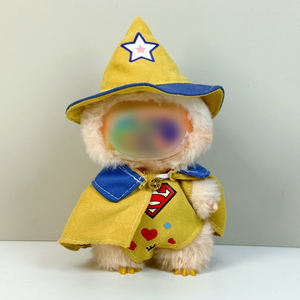 Un deux trois <span class=keywords><strong>g</strong></span>énérations assis vêtements de poupée de fête pour seulement costume en plastique avec d'autres vêtements environnants - Product Image 2