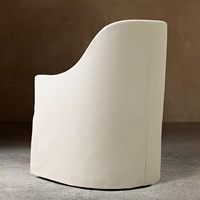Fauteuil de salle à manger Rhoohill personnalisé de style américain moderne avec roulettes, structure en bois massif et jupe ajustée