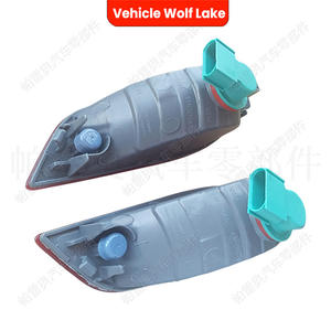 Feu arrière de pare-chocs Vehicle Wolf Lake pour Jeep Compass 2017-2022 rouge côté gauche et droit - Product Image 4