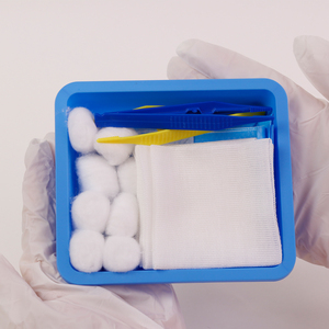 Pack de soins stériles jetables avec pansements désinfectants à l'ozone, stérilisés à l'oxyde d'éthylène, sac de stérilisation respirant - Product Image 3