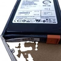 005051347 Дешевый твердотельный накопитель Exx 800 ГБ 2.5 дюйма 7.2K 6G SAS 128 МБ для серверов