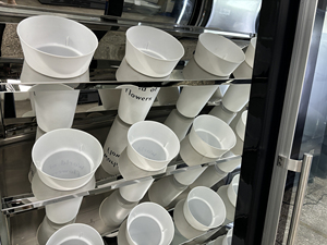 Ruibei <span class=keywords><strong>ตู้</strong></span>เย็น<span class=keywords><strong>ดอกไม้</strong></span><span class=keywords><strong>สด</strong></span>แบบกระจกเต็ม<span class=keywords><strong>ตู้</strong></span><span class=keywords><strong>แช่</strong></span><span class=keywords><strong>ดอกไม้</strong></span>แนวตั้งสำหรับร้านดอกไม้ - Product Image 5