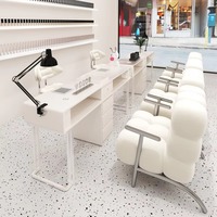 Ensemble table et chaise de manucure JINCHENG, mobilier professionnel pour salon de beauté et spa, design moderne en métal multifonctionnel pour salon.