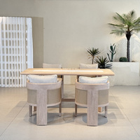Table de jardin en bois avec plateau encastré et base à tréteaux pour terrasse extérieure