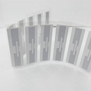 Etiqueta RFID Seca GSC GEN 2 ISO18000 6C con Código U 8, 94x24mm, Distancia de Lectura de 10m, Resistente al Agua, para Inventario de Ropa y Cadena de Suministro - Product Image 2
