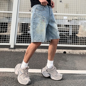 Nuovi Shorts in Denim da Uomo Ricamati con Strass e Strappi Deliberati, Finitura Lavata, Design a Gamba Dritta e Vestibilità Comoda - Product Image 2