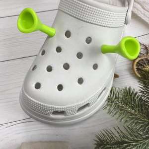 Nouveauté Anime Cartoon <span class=keywords><strong>Shrek</strong></span> 3D Oreilles Chaussures Charme pour Enfants Chaussures Décoration En Gros PVC Fête Cadeaux Charme - Product Image 2