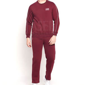 Traje de sudor transpirable de tamaño personalizado hecho en Pakistán para hombres de talla grande para uso en invierno al aire libre MOQ bajo - Product Image 1