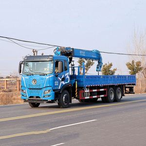 Dongfeng 6*4 Heavy Duty Truck Mounted Crane with 12 Ton Straight Boom Crane, Strong <b>Power</b> Fast Start for Construction Hoisting - Product Image 2