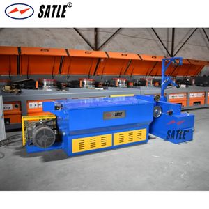 Machine en acier de tréfilage de réservoir d'eau avec l'<span class=keywords><strong>enrouleur</strong></span> de fil de bobineuse de bobine - Product Image 2