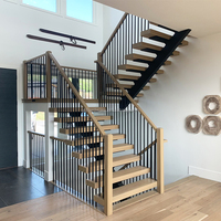 Produit le plus vendu sur Alibaba Bandes de roulement d'escalier en chêne rouge Rampe en verre légère à LED Escaliers Balustrades et rampe d'escalier intérieur Mono