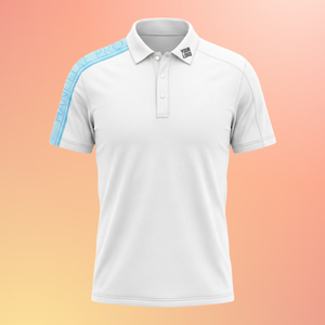 Polo homme blanc à manches courtes, respirant, avec boutons sur le devant, logo sur la manche gauche, style décontracté, couleur unie, en polyester tricoté. - Product Image 1