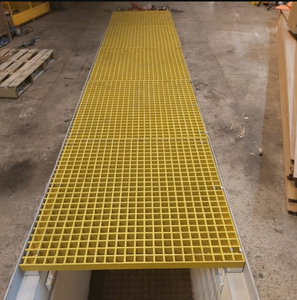 <span class=keywords><strong>Grille</strong></span> de drainage robuste en composite GRP moulé pour caniveaux, panneaux de protection, allées piétonnes et sols routiers - Product Image 1
