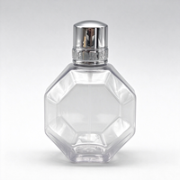 Flacon de parfum en plastique PET transparent de 75 ml, forme octogonale, conteneur de parfum portable rechargeable avec bouchon argenté pour les voyages