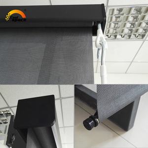 Toldo Retráctil para Pérgola con Protección Solar y Visera Protectora, Fabricado por BSCI - Product Image 2