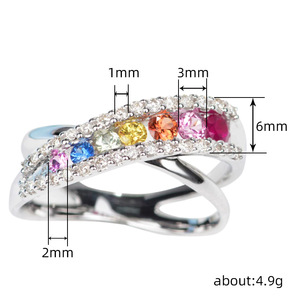 Anello a Croce Arcobaleno per Donne, Elegante Gioiello da Dito alla Moda - Product Image 5