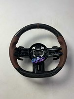 Volant en fibre de carbone LED noir piano personnalisé de style nouveau pour Mercedes-Benz Classe A/B/C/E/G/S CL GL SL AMG GT