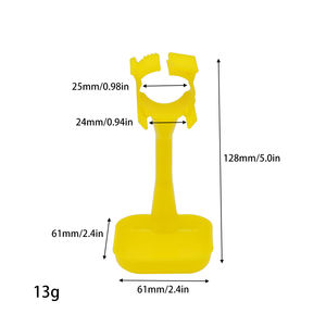 Poulet en plastique eau potable tasse suspendue tasse à boire pour poulailler - Product Image 3
