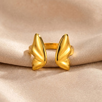 Trendiger 18K Vergoldeter Edelstahl-Schmetterling Ring - Vielseitiges Accessoire für Alltag, Urlaub und Dates - Offener Ring für Damen-Hochzeiten
