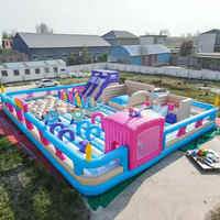 El parque temático inflable más grande, equipo de parque de diversión inflable, atrae a jóvenes y niños