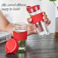 Gobelet à café en verre à double paroi résistant à la chaleur et au froid de 300 ml / 400 ml pour porte-gobelet de voiture avec couvercle en silicone sans BPA