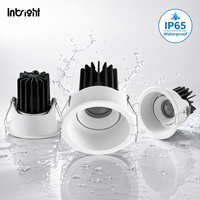 ±25 ° Downlight LED Inclinable IP65 avec Diffuseur en Verre et Nid d'Abeille en Option pour Hôtels et Bureaux