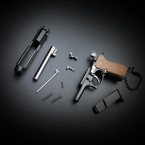 Portachiavi Mini Pistola in Metallo Stampato <span class=keywords><strong>BERETTA</strong></span> <span class=keywords><strong>92f</strong></span> Modello 1/3 Giocattolo Ciondolo Regalo - Product Image 2