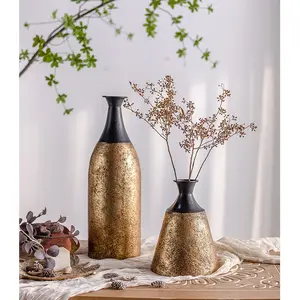 Европейская антикварная железная Золотая ваза в стиле ретро для цветов, столешница для дома, свадьбы, сада, металлические декоративные аксессуары, вазы