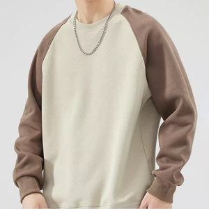 Sweat-shirts et pulls à capuche décontractés pour hommes OEM, confortables, sportifs, d'hiver, taille plus, col rond, sweat-shirt à empiècements pour hommes - Product Image 3