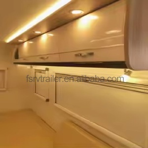 Caravane mobile compacte à prix abordable pour voyages et expéditions, avec salle de bain intégrée - Product Image 5